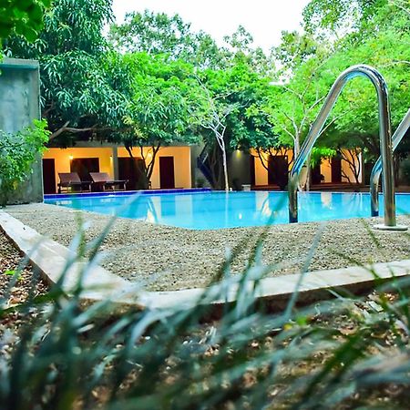 Tropicara Resort Sigiriya Exterior foto