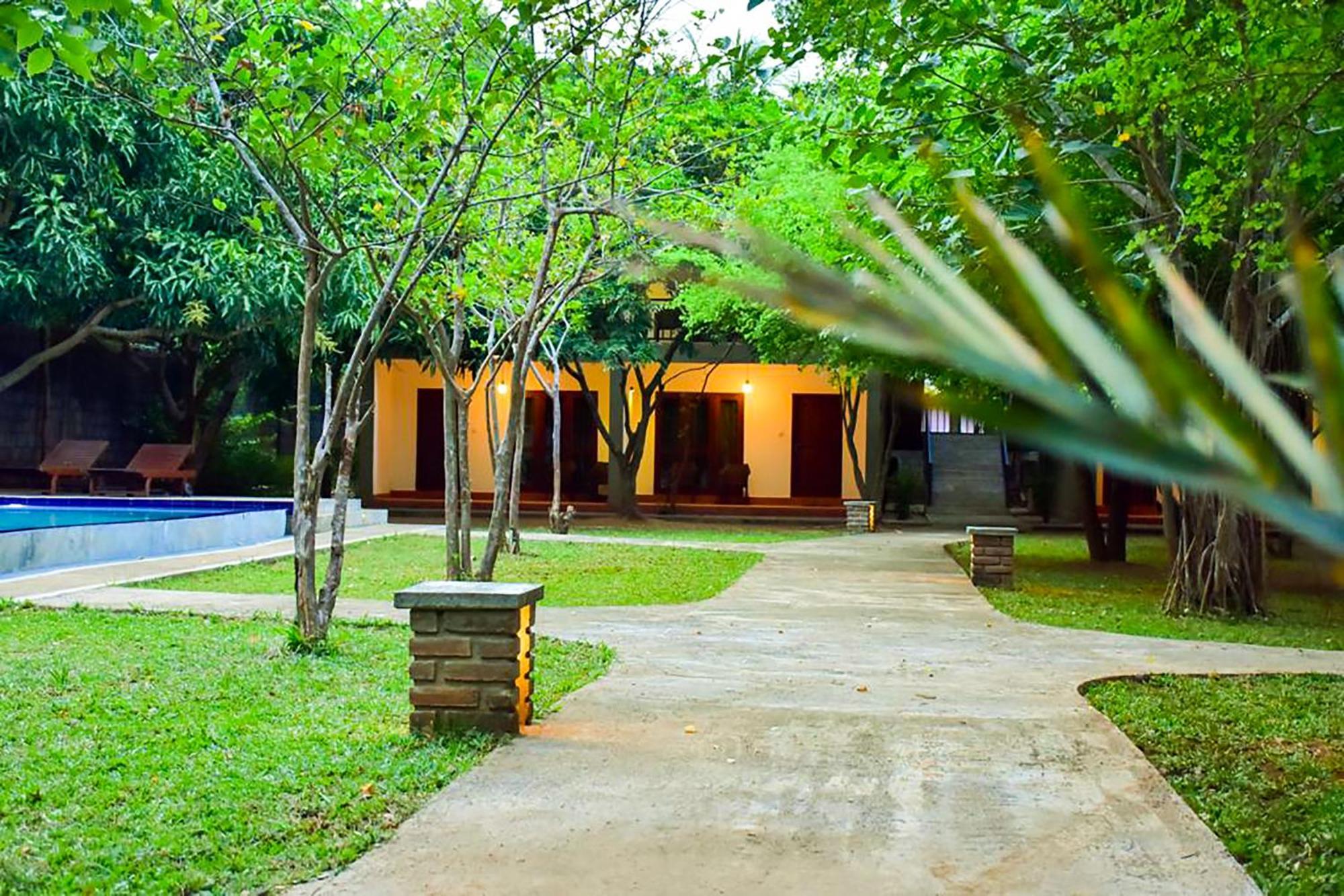 Tropicara Resort Sigiriya Exterior foto